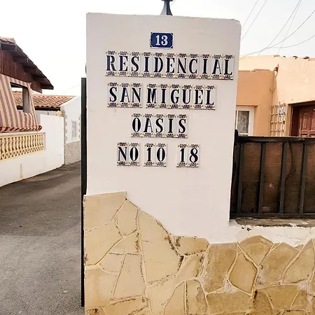 Semesterbostad Con Piscina En Aldea Blanca